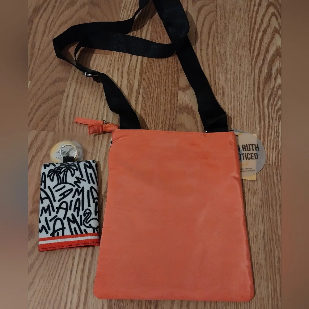 Robin Ruth Miami purse and wallet - Picture 7 of 7